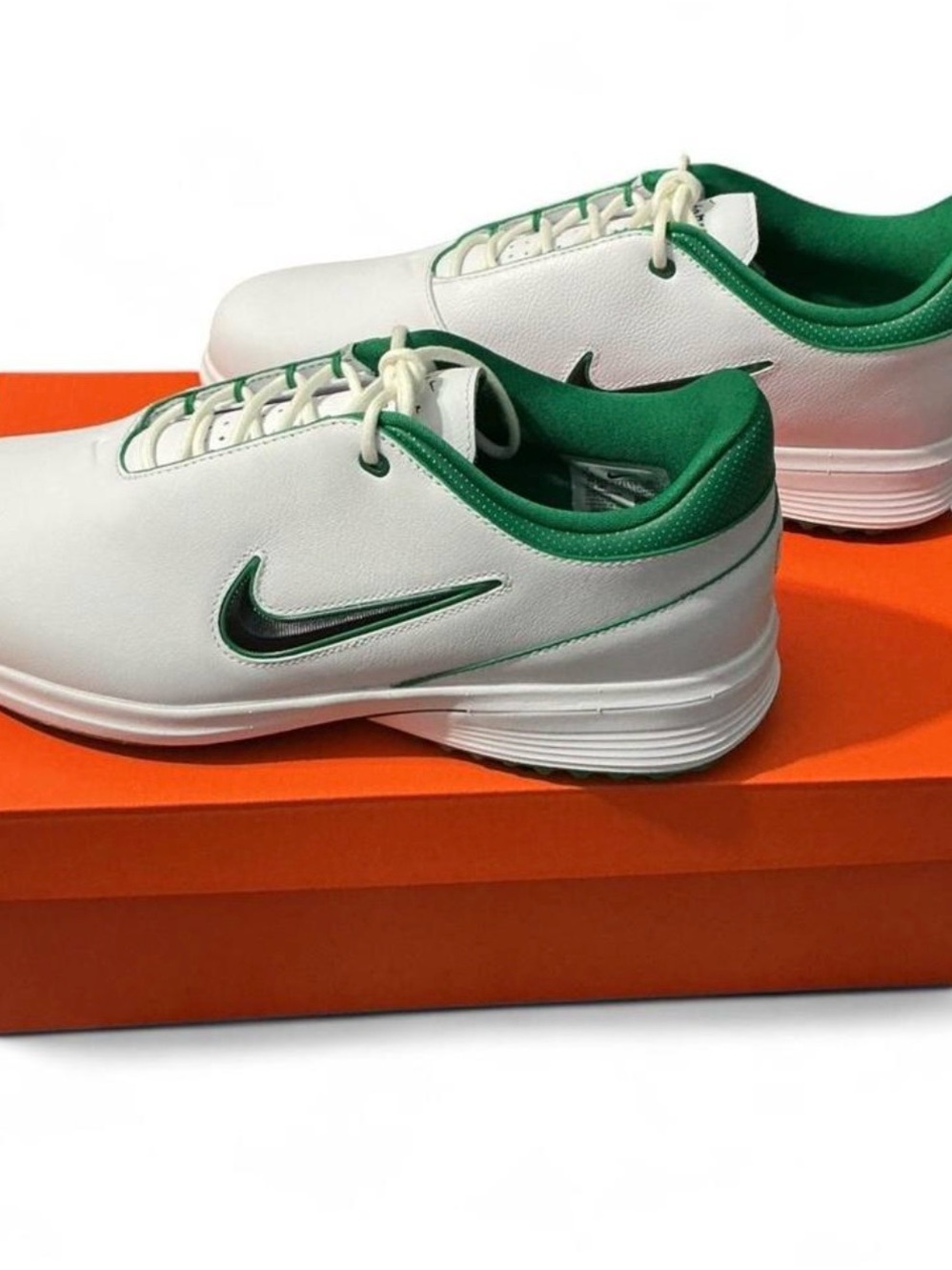Nike Victory Tour 4 size 10 NWoB